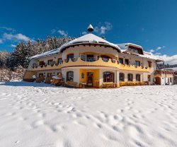 Biolandhaus Arche, Kärnten, St. Oswald-Eberstein